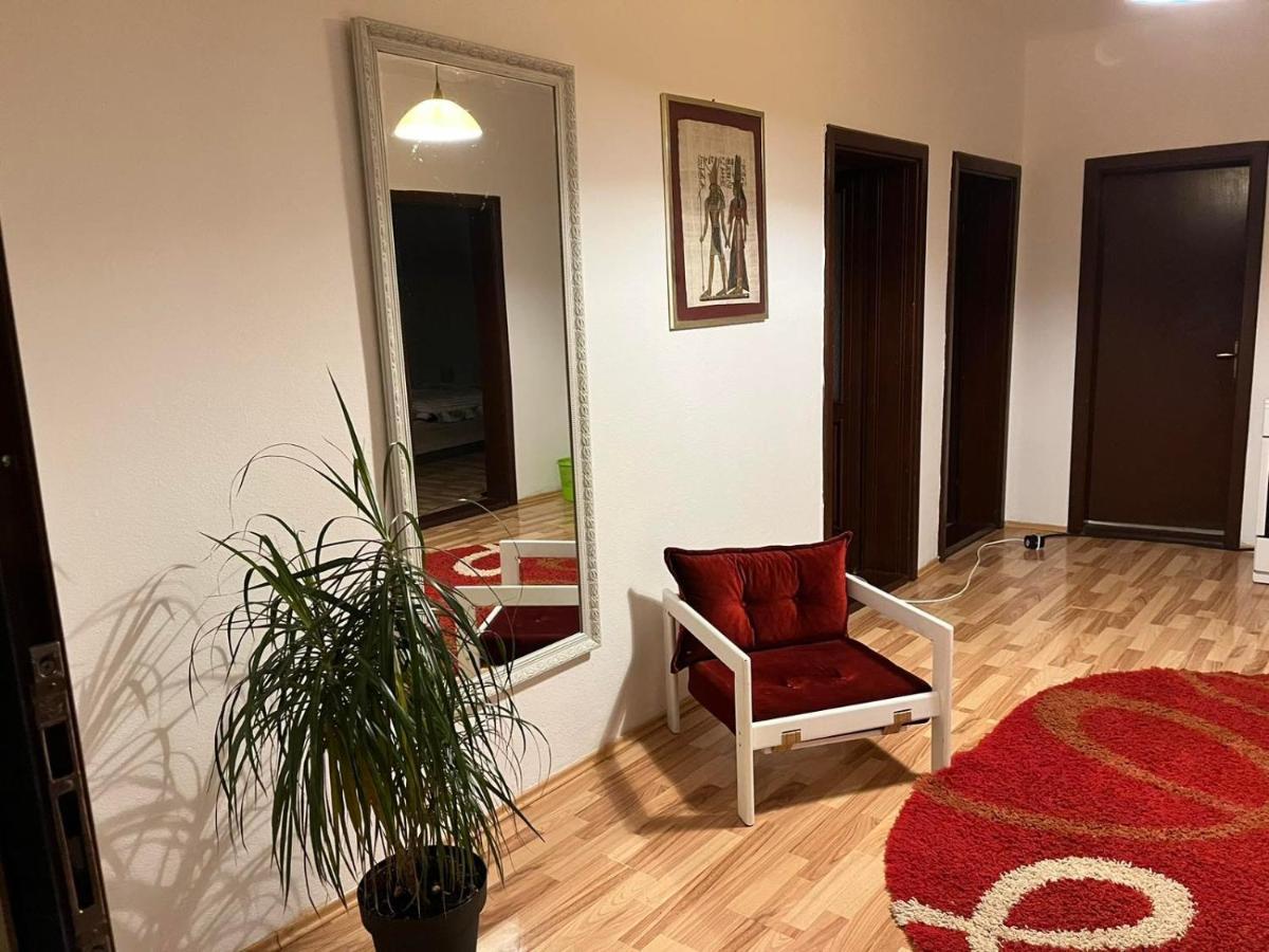 Apartman Na Rijeci Cijevni Lejlighed Podgorica Eksteriør billede